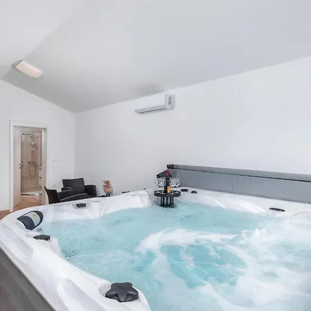 Beautiful In With Sauna Holiday home Marcana